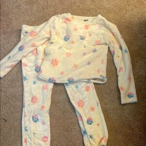 Cozy Kids Pajamas in Cream with Colorful Stars